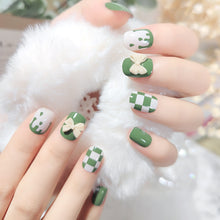 Load image into Gallery viewer, 24pcs Reusable Short 3D Floral Rhinestone Stick-on/press on/ False Nails