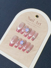 Load image into Gallery viewer, Chic Cat Eye Glitter Press-On Nails with crystal