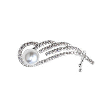 Load image into Gallery viewer, Pearl Angel Wing Ear Crawlers