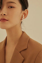 Load image into Gallery viewer, Statement Pearl Ear Cuffs
